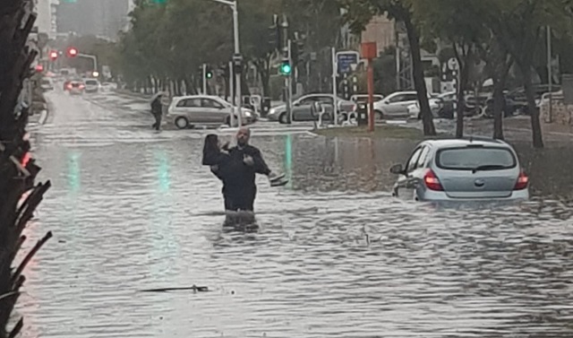 וואלה: ההצפות בישראל, השריפות באוסטרליה ובחירות תזונתיות